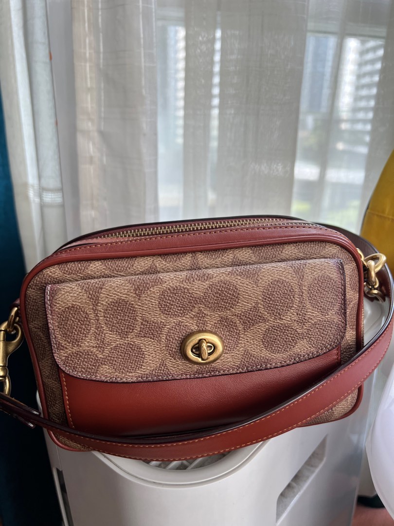 Original Coach willow camera bag on Carousell