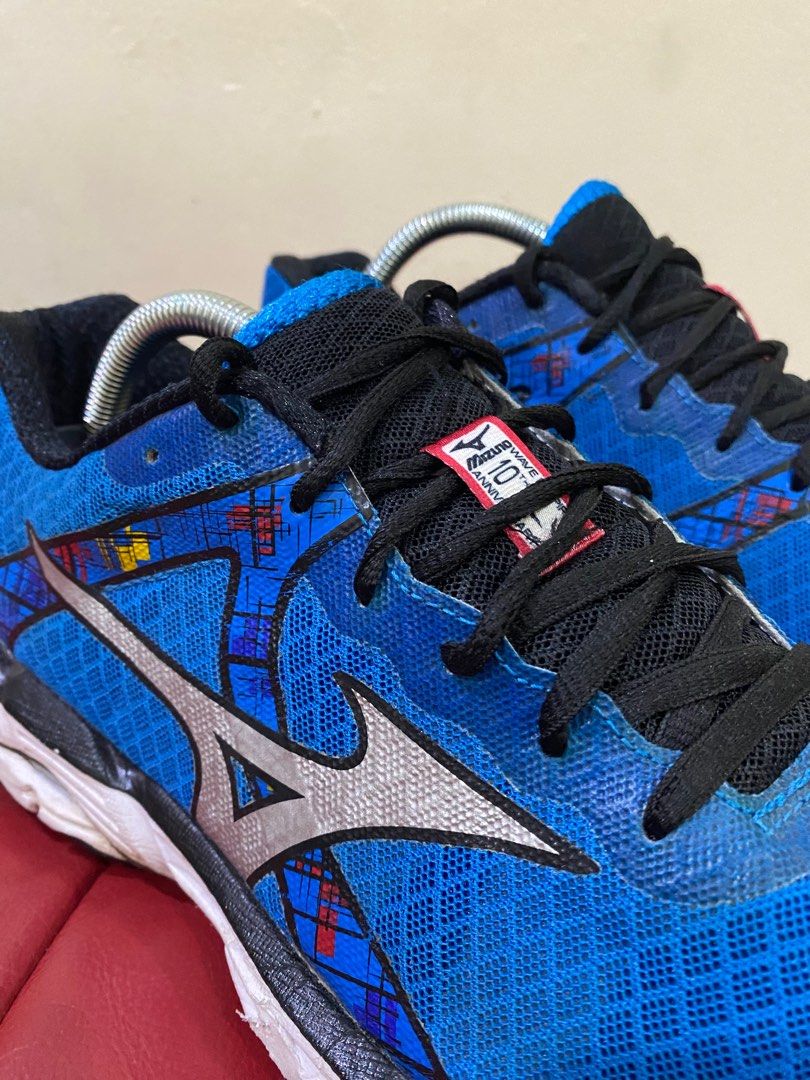 Mizuno wave inspire 10 hot sale gold