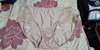 (Category: ) located in . Submitted by calibear22 (Listing ID 1235597864, Image 1). Description: .