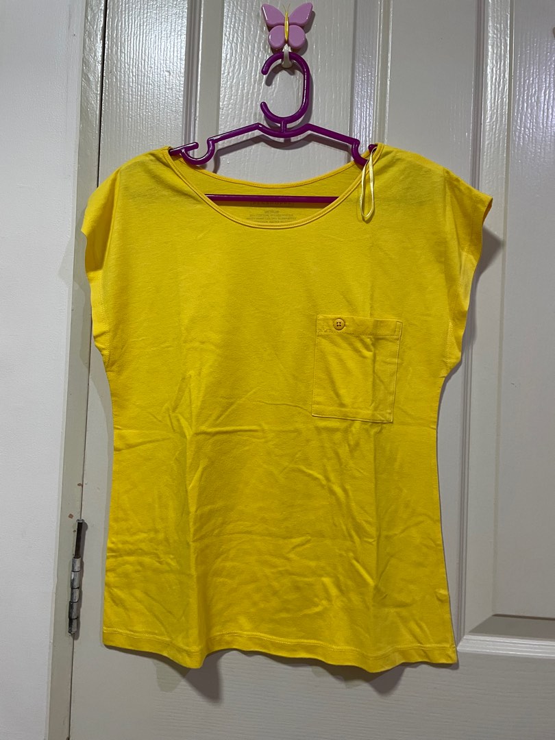 Penshoppe yellow plain tshirt on Carousell