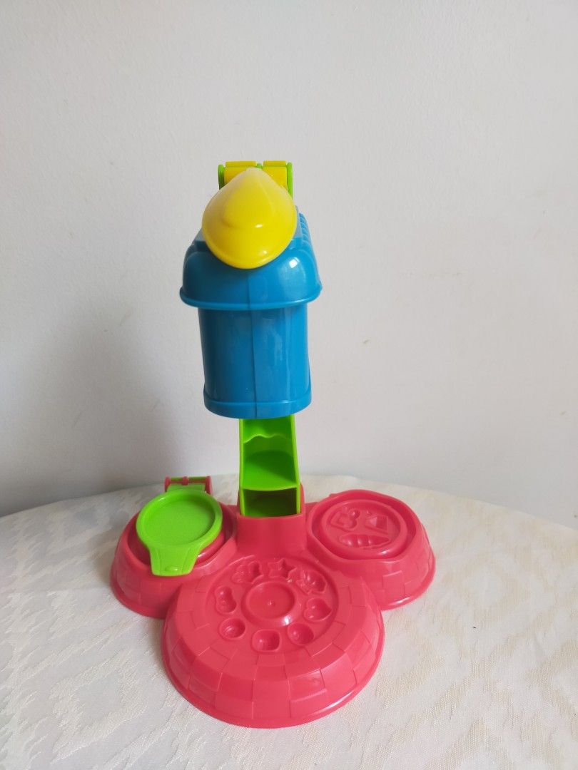 PLAY DOH (Category: Kids Toys) located in Rizal. Submitted by jjandjpreloved (Listing ID 1235531930, Image 3). Description: Mix of bakery and ice cream play doh MOP: gcash pero kapag meet up po pwede 50%cash 50%gcash MOD: lalamove, grab, lbc or flash express, joyride for meet up:rob antipolo/sm masinag fee- 40 cubao/trinoma fee 80 Location: Antipolo NO COD NO SHOPPE CHECKOUT STRICTLY NO CANCELLATION PAYO except for meet up pm for details •can sen