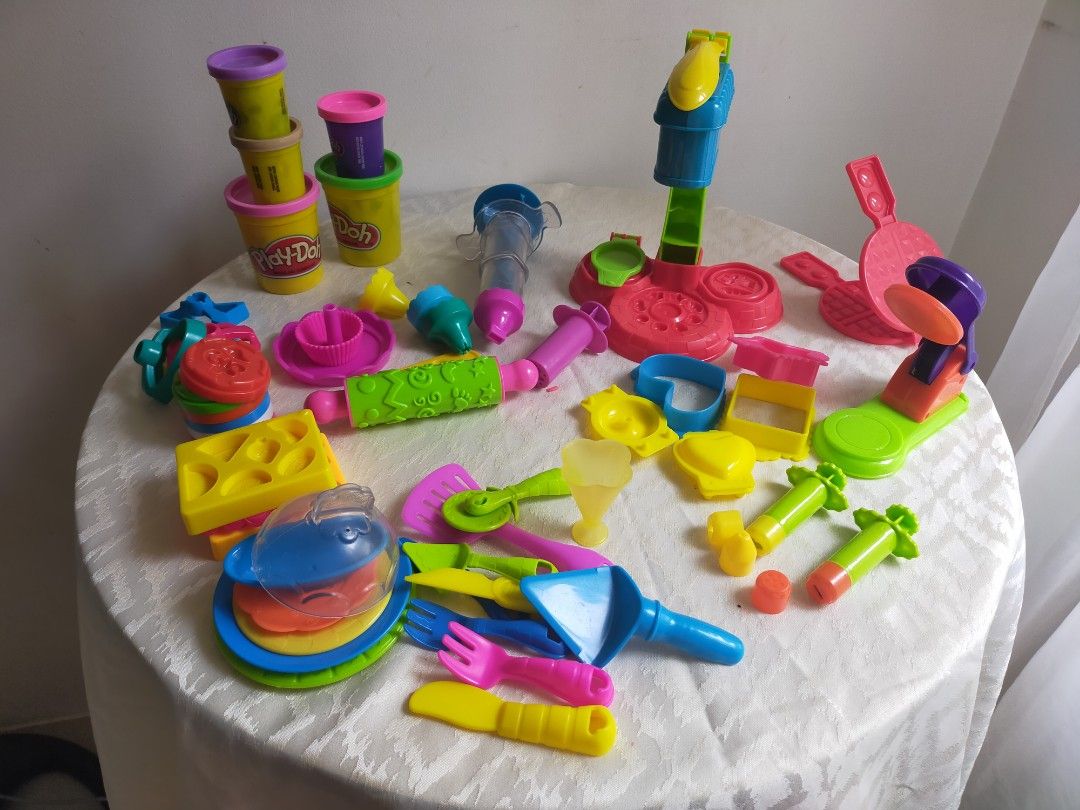 PLAY DOH (Category: Kids Toys) located in Rizal. Submitted by jjandjpreloved (Listing ID 1235531930, Image 1). Description: Mix of bakery and ice cream play doh MOP: gcash pero kapag meet up po pwede 50%cash 50%gcash MOD: lalamove, grab, lbc or flash express, joyride for meet up:rob antipolo/sm masinag fee- 40 cubao/trinoma fee 80 Location: Antipolo NO COD NO SHOPPE CHECKOUT STRICTLY NO CANCELLATION PAYO except for meet up pm for details •can sen