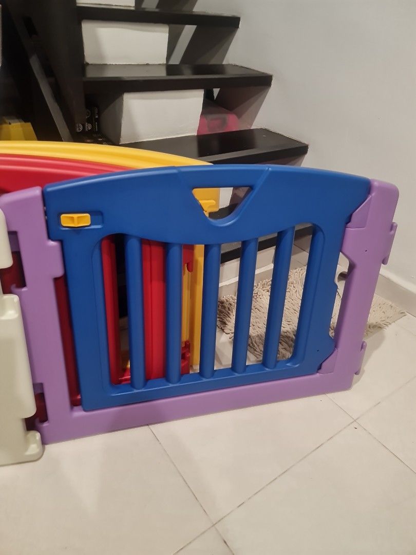 Playpen fences, Babies & Kids, Infant Playtime on Carousell