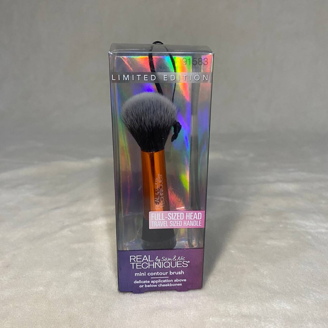 Real Techniques Mini Contour Brush on Carousell