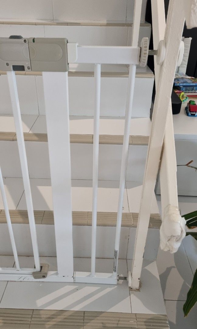 Safety first upressure fit 14cm extension, Babies & Kids, Baby Nursery & Kids Furniture, Safety