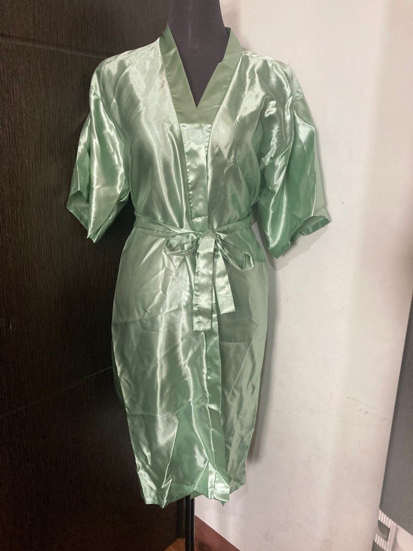 Sage green robe satin on Carousell