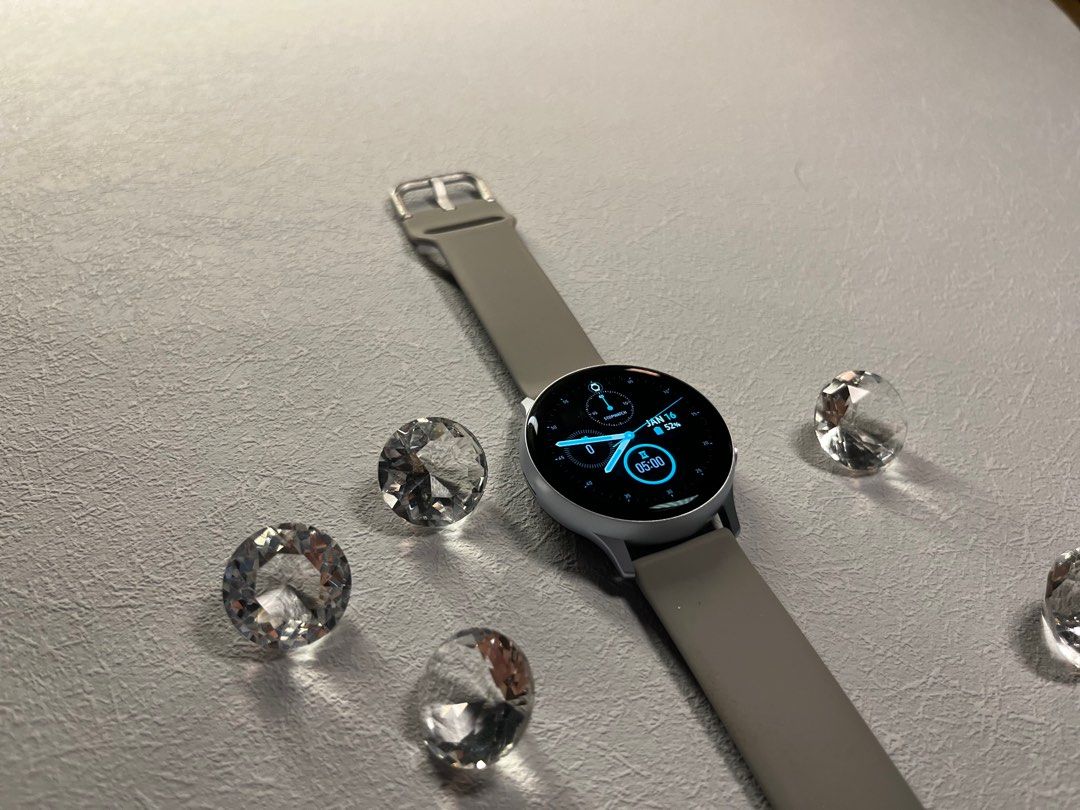 Samsung Active Watch 2, Mobile Phones & Gadgets, Wearables & Smart