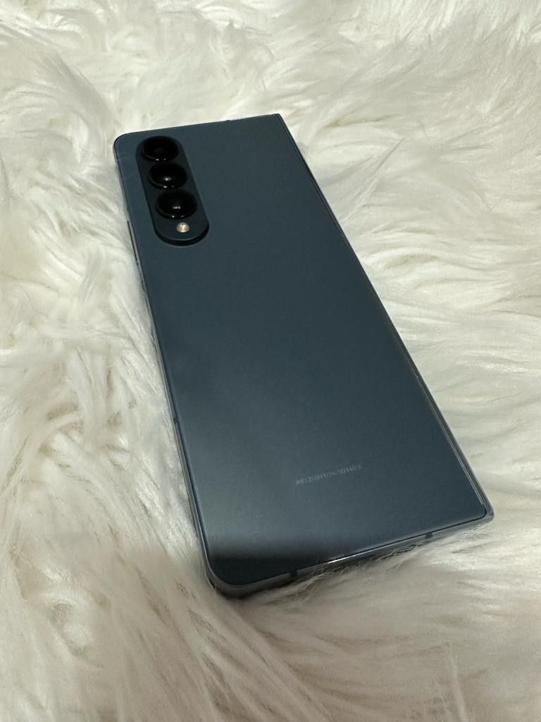 Samsung GalaxyZ Fold 4 (SM-F936B/DS) (12GB RAM 256GB ROM), Mobile ...