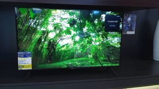 SAMSUNG QLED SMART TV