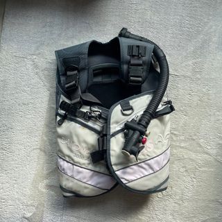 （分類：）位於 。 由 chicpo 提交（商品編號 1235563813，圖片 1）。簡介： 。