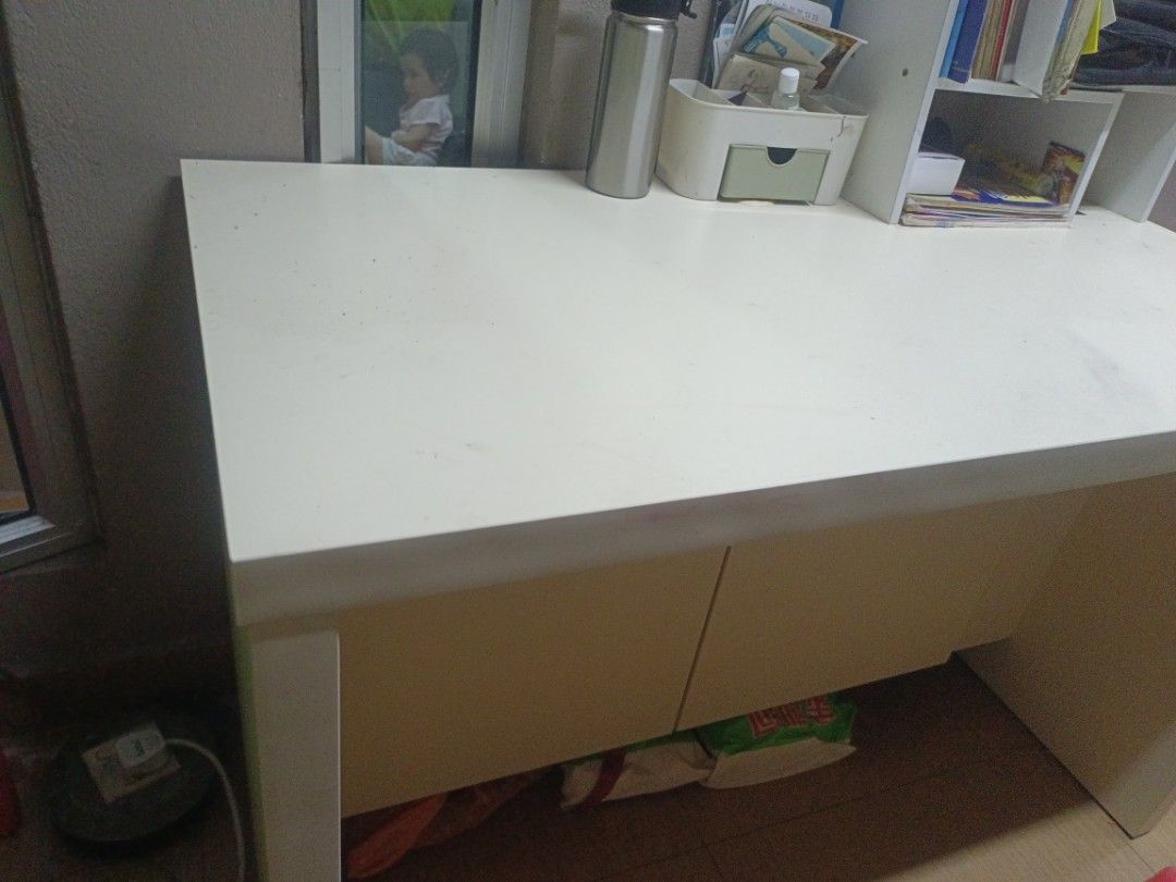 Solid wood Study table (Category: Tables & Sets) located in Batu Caves. Submitted by prelovenah (Listing ID 1235642339, Image 3). Description: very nice table for working or study. very good quality under table got compartment cabinet.
