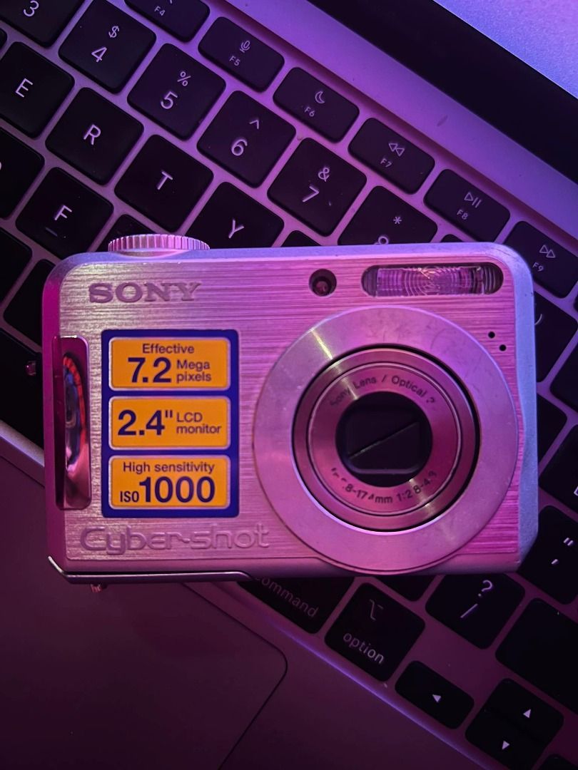 Sony Cybershot S700 Digital Camera, Photography, Cameras on Carousell