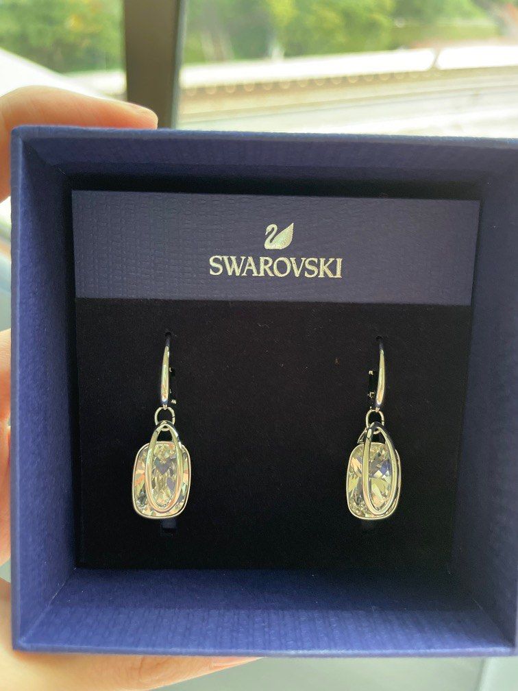 Swarovski Drop Earrings