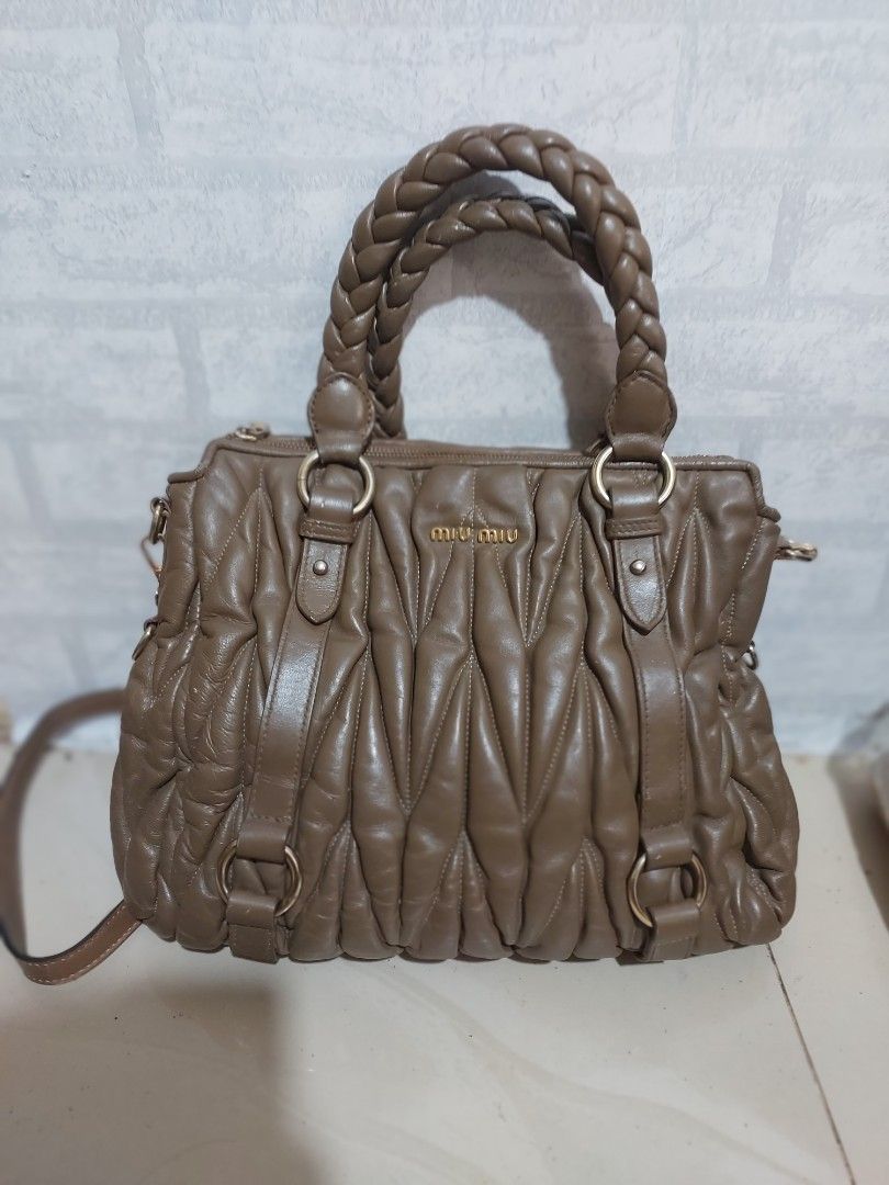 Authentic Miu Miu Matelasse Lux Bauletto Aperto Bag Tas Bahu
