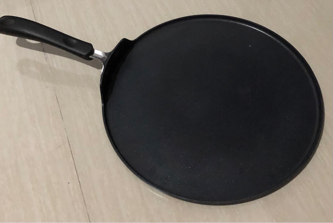 TFal Crepe Pan (13 inches) on Carousell