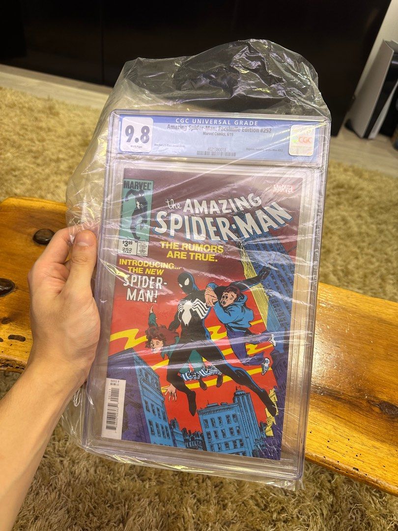 The amazing spiderman 252 facsimile first appearance of black
