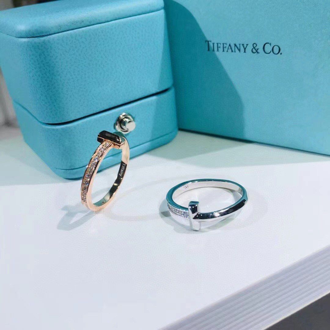 Tiffany Co. Tiffany T1 Ring All sizes available Luxury