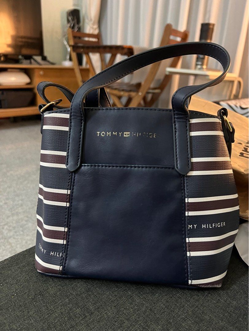 Cheap tommy hilfiger purses on sale