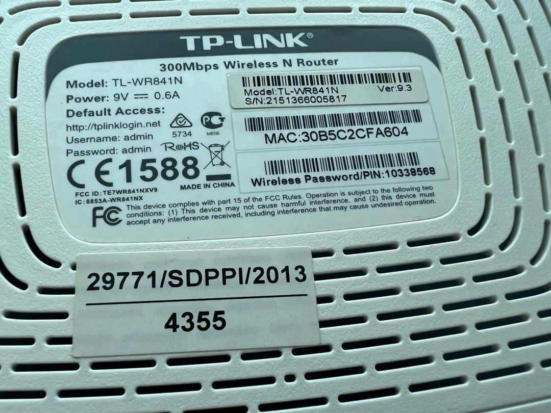 TP-Link router TL WR841N, Elektronik, Lainnya di Carousell