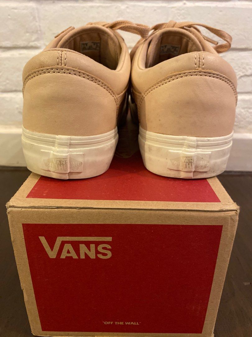 Red and tan hotsell vans
