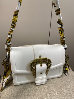 （分類：）位於 。 由 lili_lo 提交（商品編號 1235692167，圖片 1）。簡介： 。