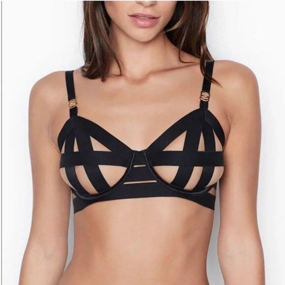 NEW WITH TAGS ATTACHED: VICTORIA'S SECRET BODY BY VICTORIA BRA