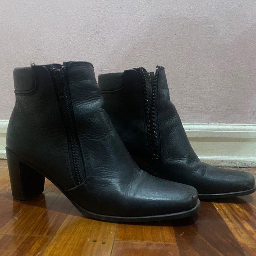 Vintage Black heeled leather boots (Category: Boots) located in Quezon City. Submitted by threadsnthings.co (Listing ID 1235691220, Image 1). Description: Personal preloved leather boots! Ankle length and perfect staple for any outfit. Leather is in perfectly good condition and nothing is peeling Size: 38 RFS: not my style anymore .
