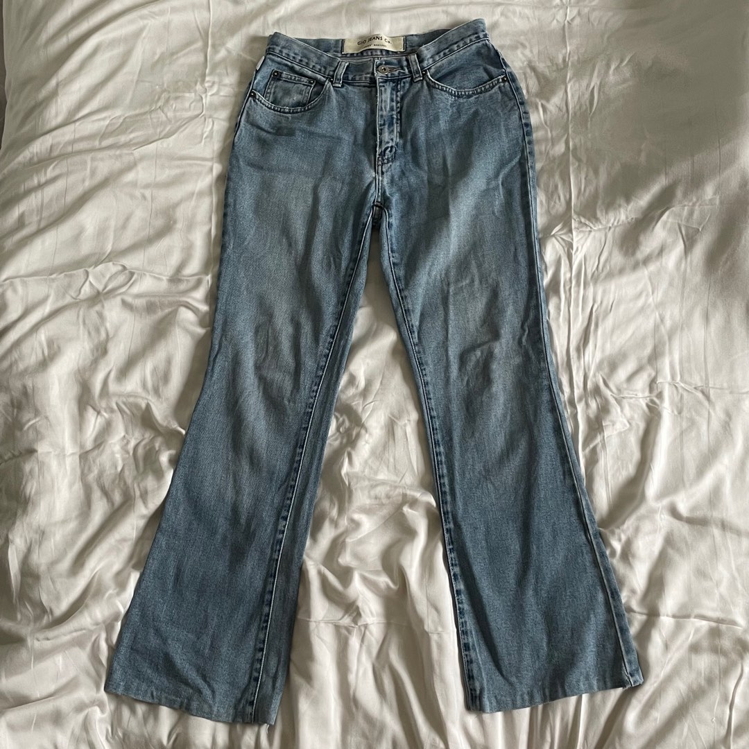 vintage light wash bootcut jeans, Women's Fashion, Bottoms, Jeans & Leggings on Carousell
