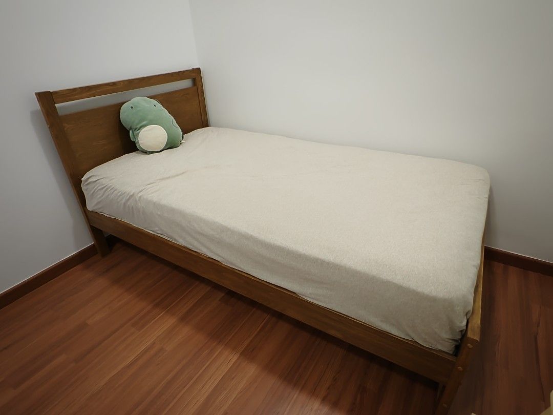 Vono super single mattress c w wooden bedframe