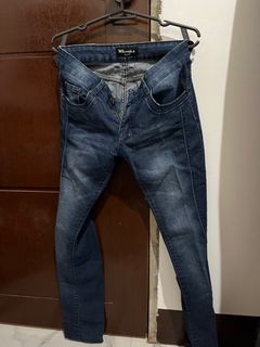 (Category: ) located in . Submitted by enthusiastic.bag (Listing ID 1235693938, Image 1). Description: .