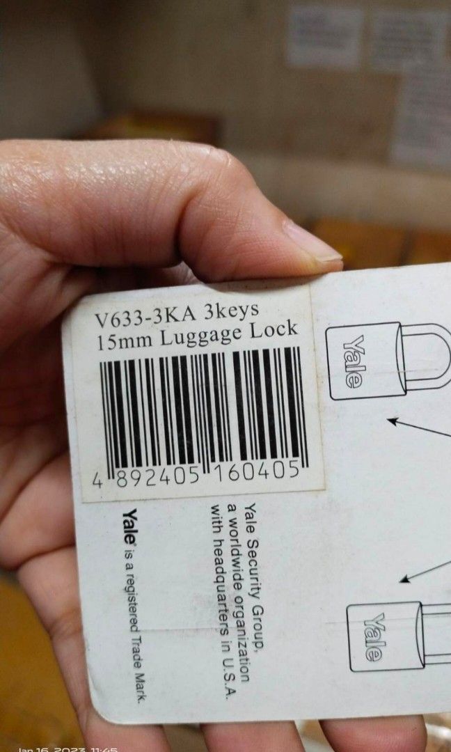 Yale luggage padlock 15mm VC6333KA 3 keys, Furniture & Home Living