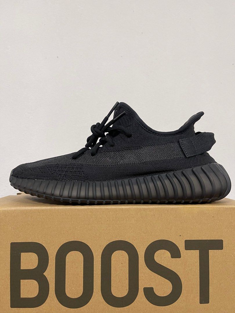 Yeezy 350 v2 preto sales