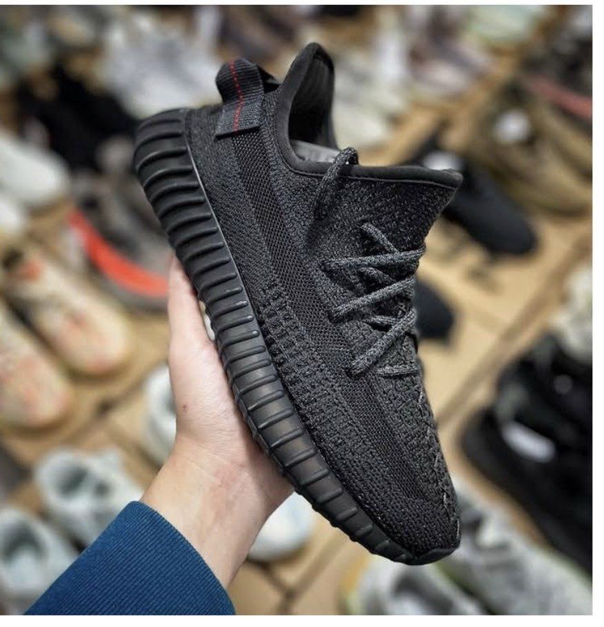adidas gazelle silver green womens Adidas Yezzy Boost 350 V2 Onyx (2022/2023) – Zeuskicks main image 0