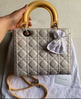 🎆2023 SALE!🎆AUTH. DIOR LADYD. MEDIUM LAMB SHW