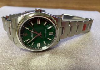 （分類：）位於 。 由 johnnyroywatch 提交（商品編號 1235131600，圖片 1）。簡介： 。