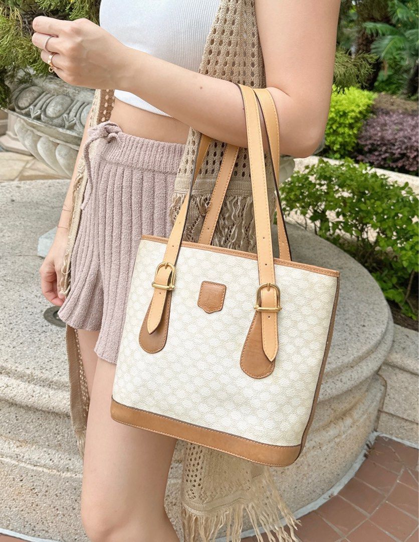 多年正版正貨商標門市現貨vintage celine white beige triomphe canvas