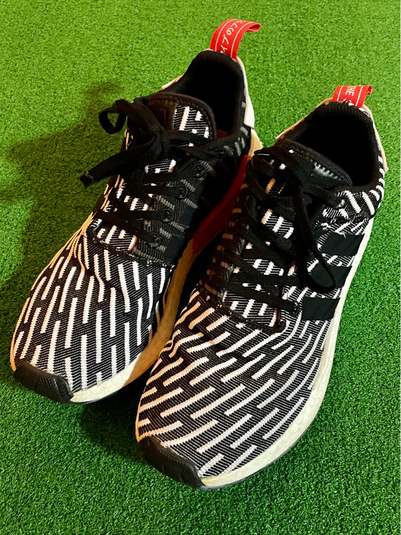 Adidas nmd clearance r2 futbol