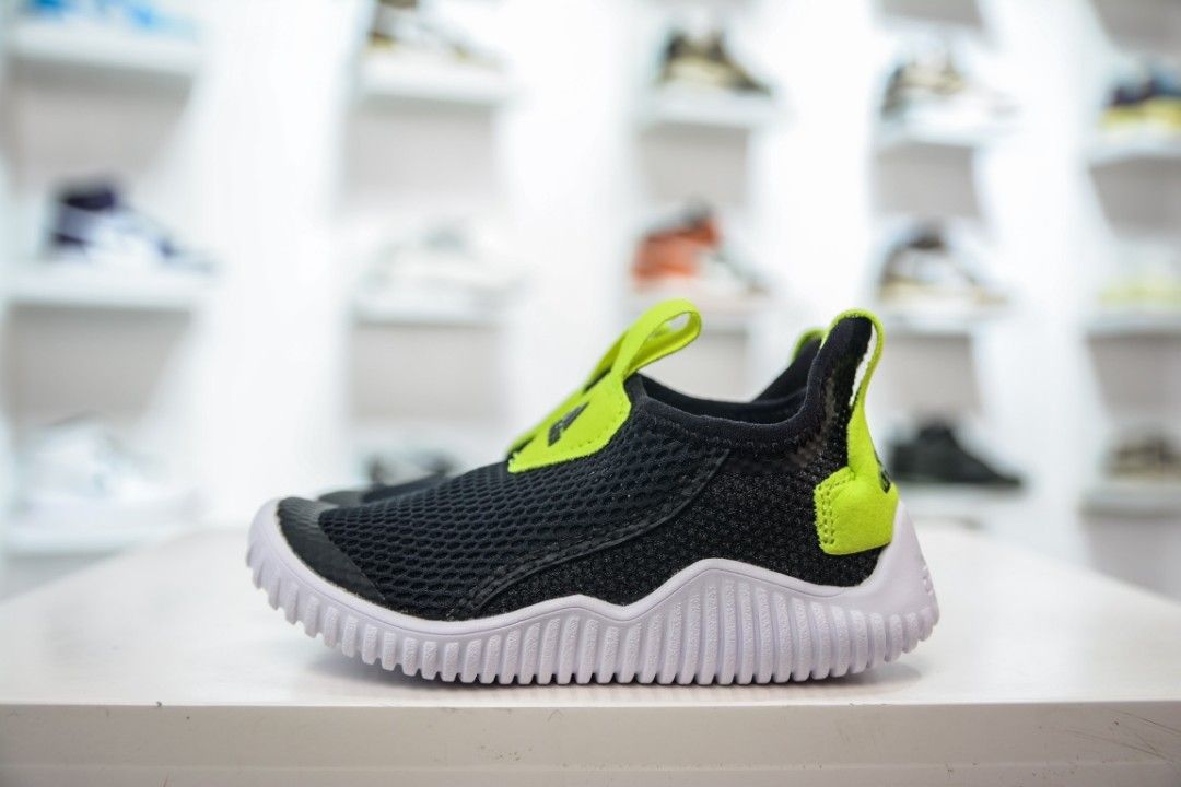 Adidas deerupt volt sales