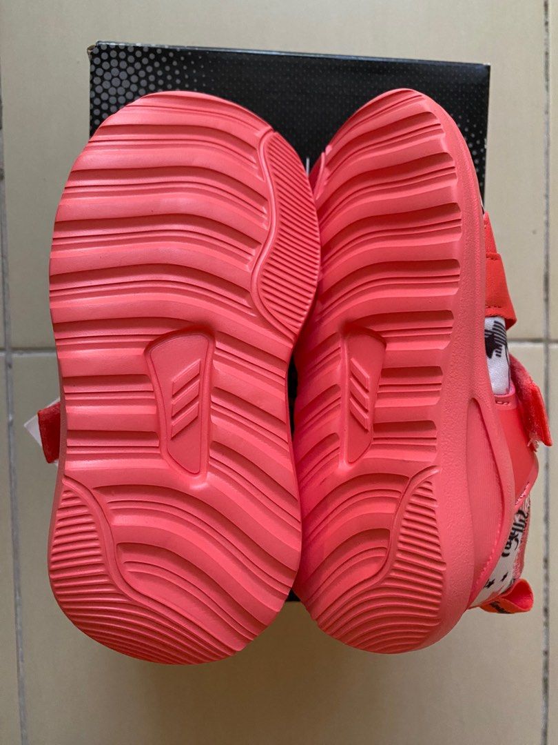 Adidas minnie jordan top