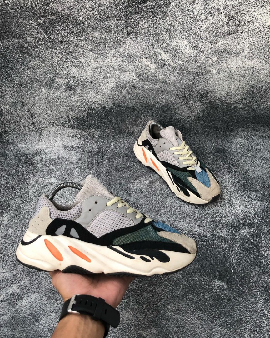 Harga yeezy 700 discount