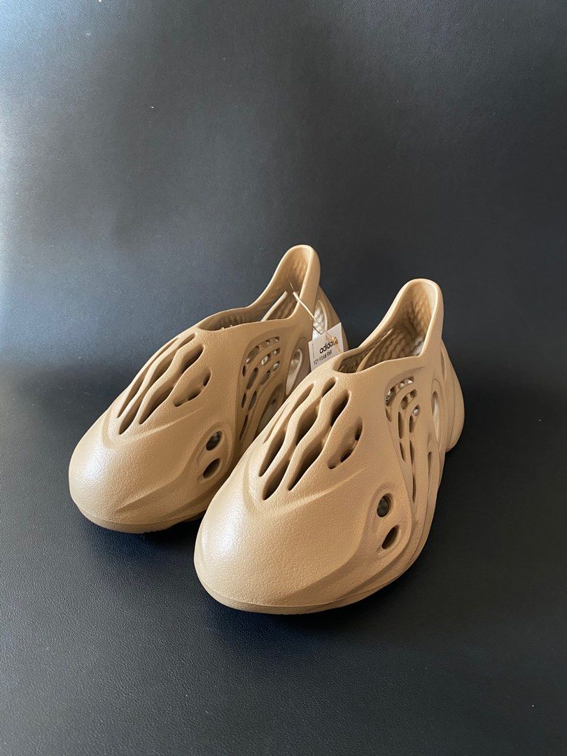 Adidas yeezy new arrivals runners