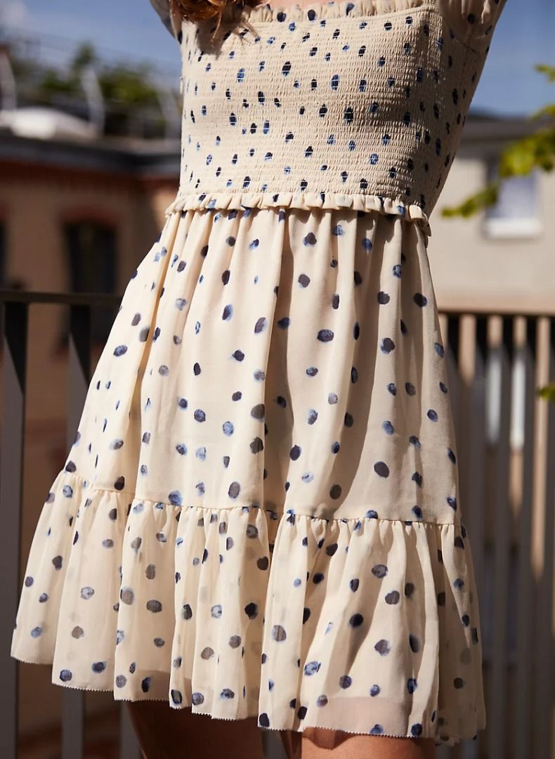 Aritzia Tempest dress polka dot size XXS