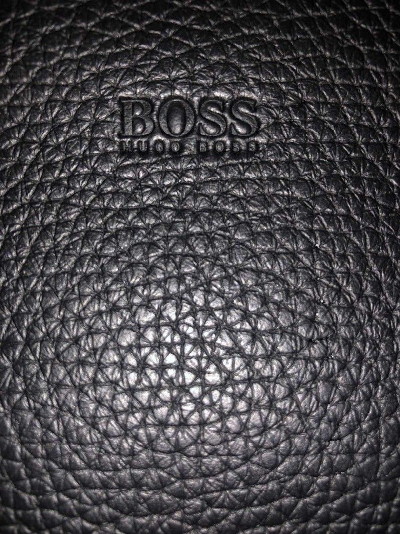 Authentic Hugo Boss Black Men's Crosstown Black Envelope Bag/Sling Bag