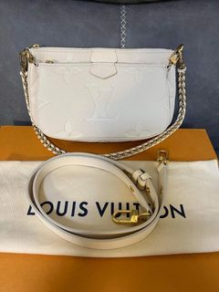Michael Kors Multi Pochette ala LV!🥰 onhand!!!, Women's Fashion, Bags &  Wallets, Purses & Pouches on Carousell