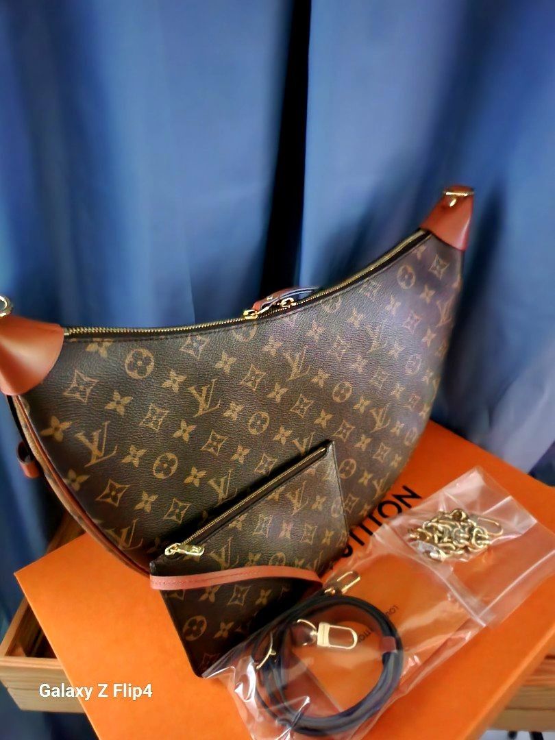 職場女生的時髦愛：Louis Vuitton Loop Hobo 半月形包，鬆垮慵懶美！ - POPBEE