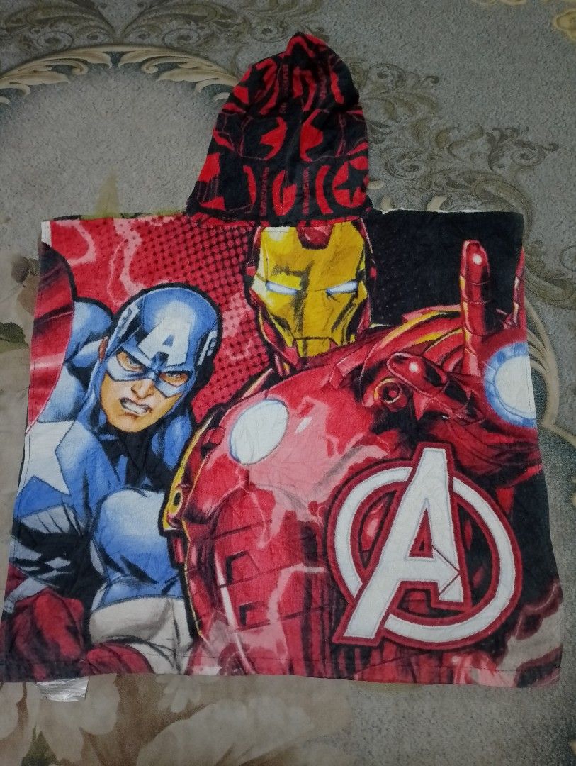 Avengers hooded hotsell towel