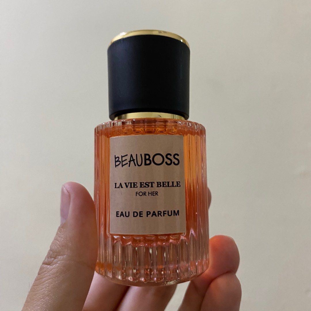 Hugo boss la on sale vie est belle