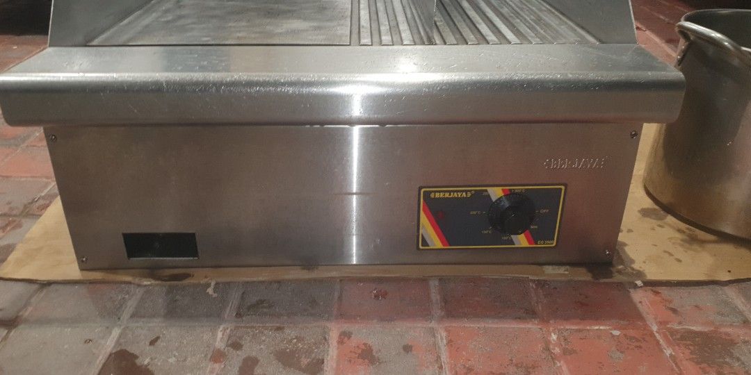 Berjaya EG3500 Electric Griddle Hot Plate (Half Ribbed with custom
