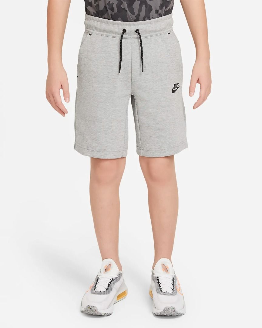 BRAND NEW Authentic Nike Sweat Shorts Men s Fashion Bottoms