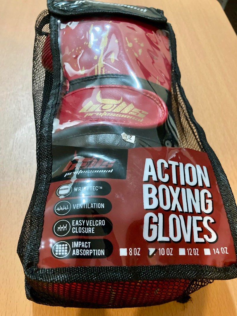 Bulls Boxing Gloves, Sports Equipment, Sports & Games, Combat Sports on